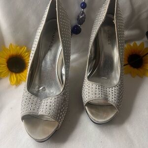 Rampage Glittering Silver Peep-Toe Heels #2949